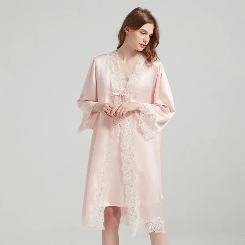 Spitzenbesetztes Seiden-Nachth – Robe Silk Women Bewertung und Preis